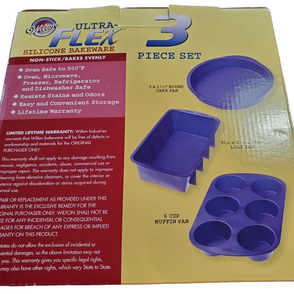 Wilton Silicone Ultra-flex Silicone Bakeware Set Cake Pan, Loaf Pan, Muffin Pan - Picture 4 of 11